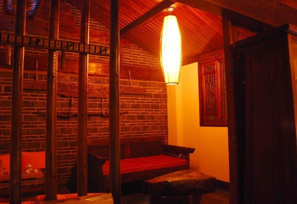 Lazy Tiger Inn 麗江市 エクステリア 写真